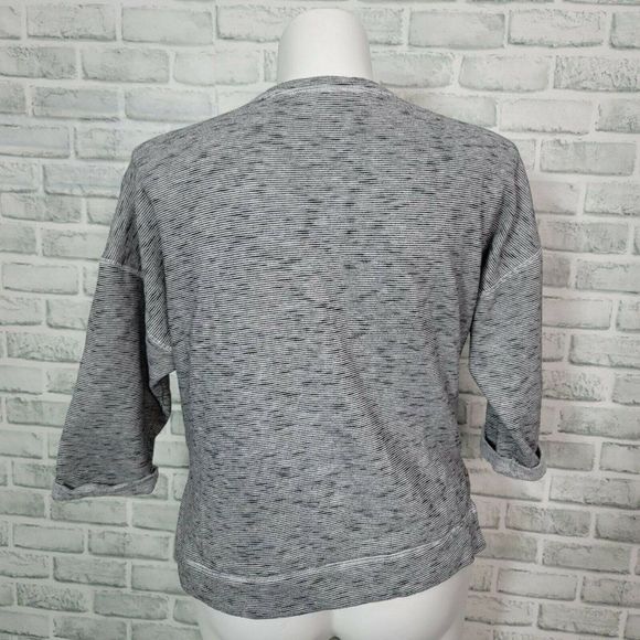 Victorias Secret Size L Black White Striped Sequin Logo Sweatshirt 3/4 Sleeve - Picture 4 of 7